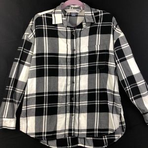 Old navy boyfriend shirt.